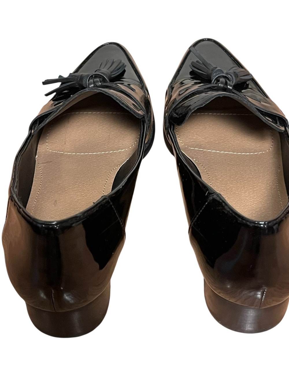 Tahari Patent Leather Lainey Penny Loafers Tassel — Size 8 - Picture 4 of 11
